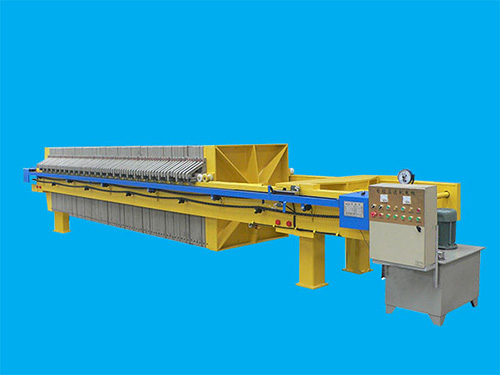 Quick open type filter press